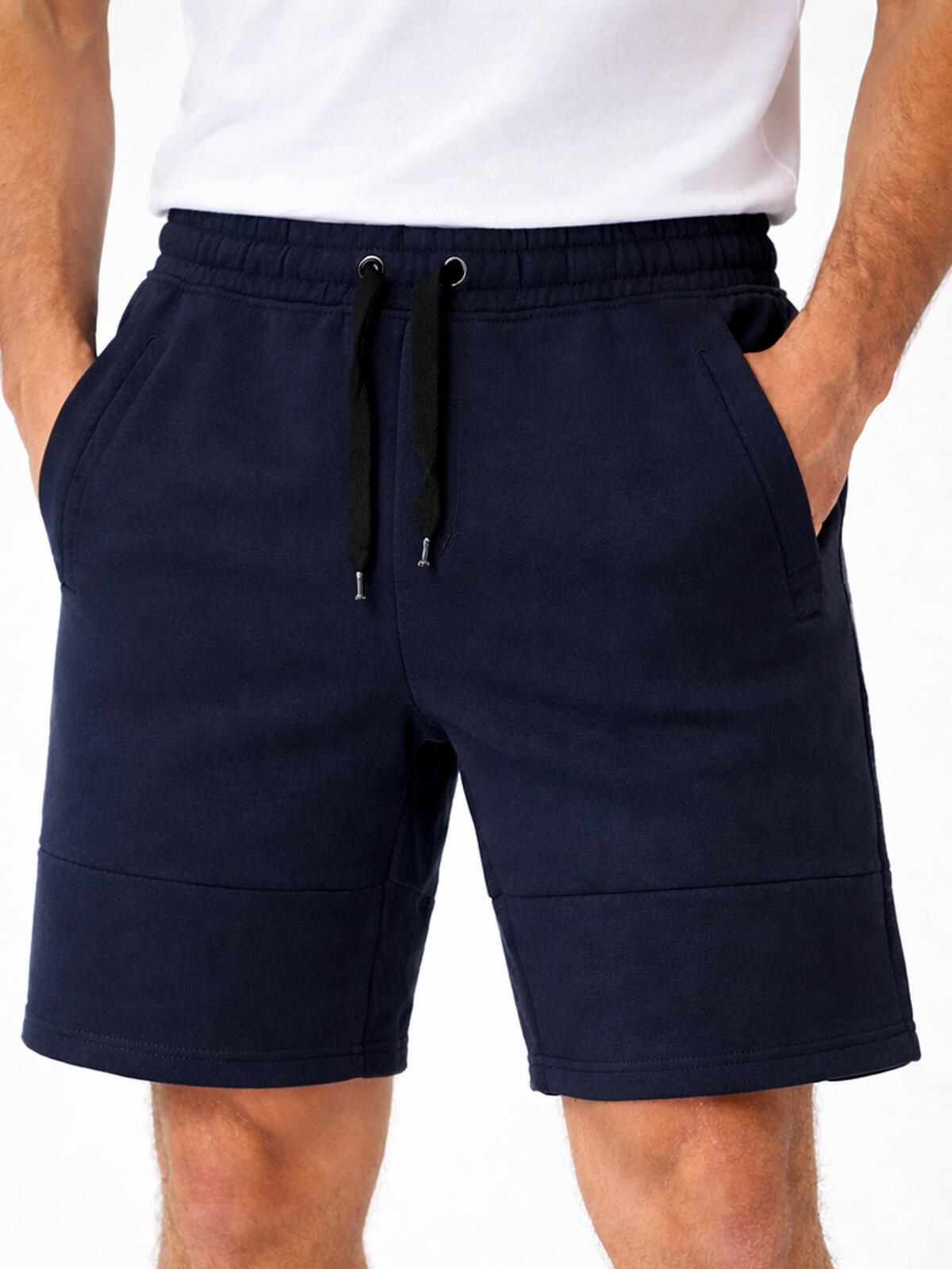 Szorty z kieszeniami