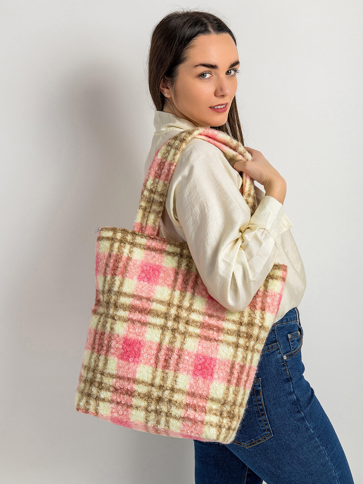 Torebka na ramię w kratę