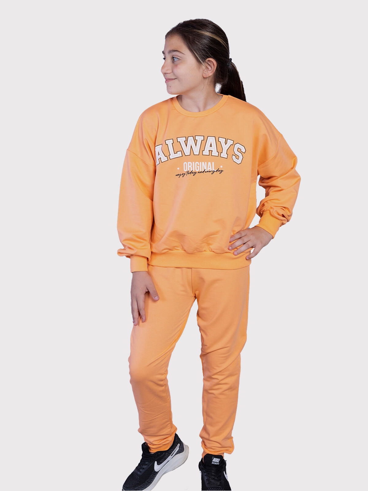 Dres dziewczęcy