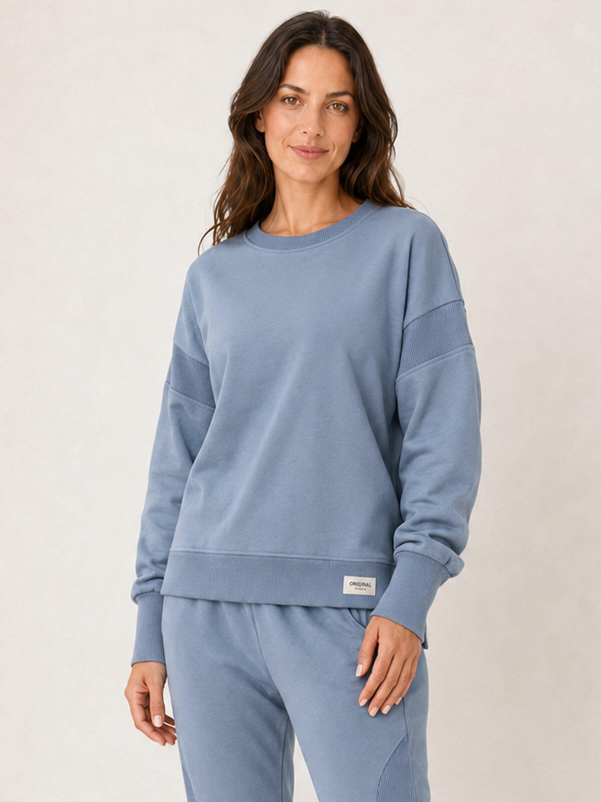 Bluza z dłuższym tyłem