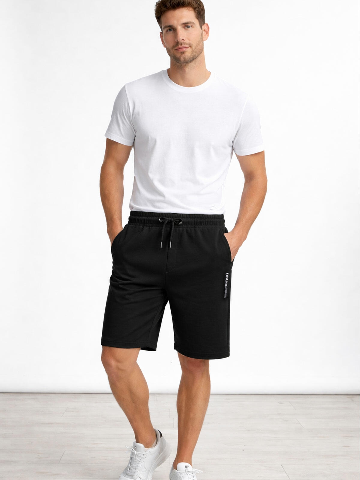 Szorty dresowe z kieszeniami