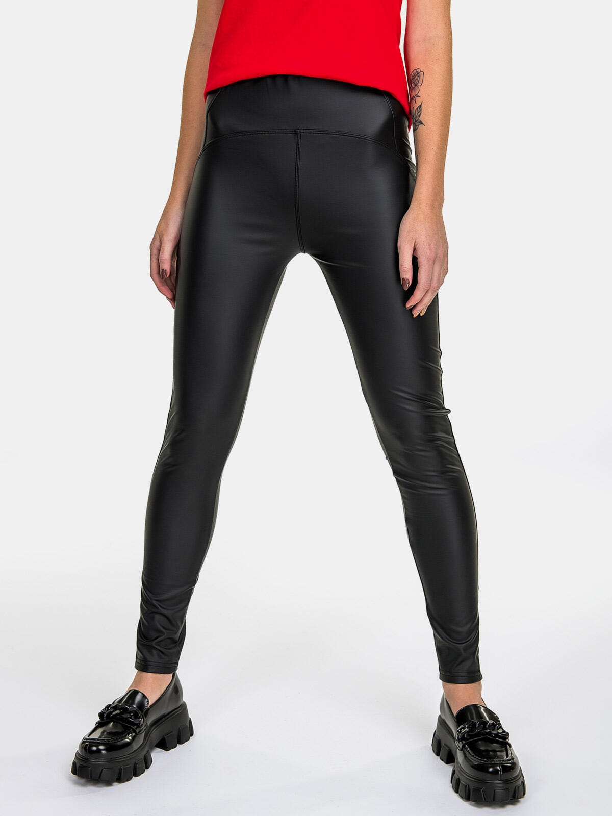 Spodnie z imitacji skóry