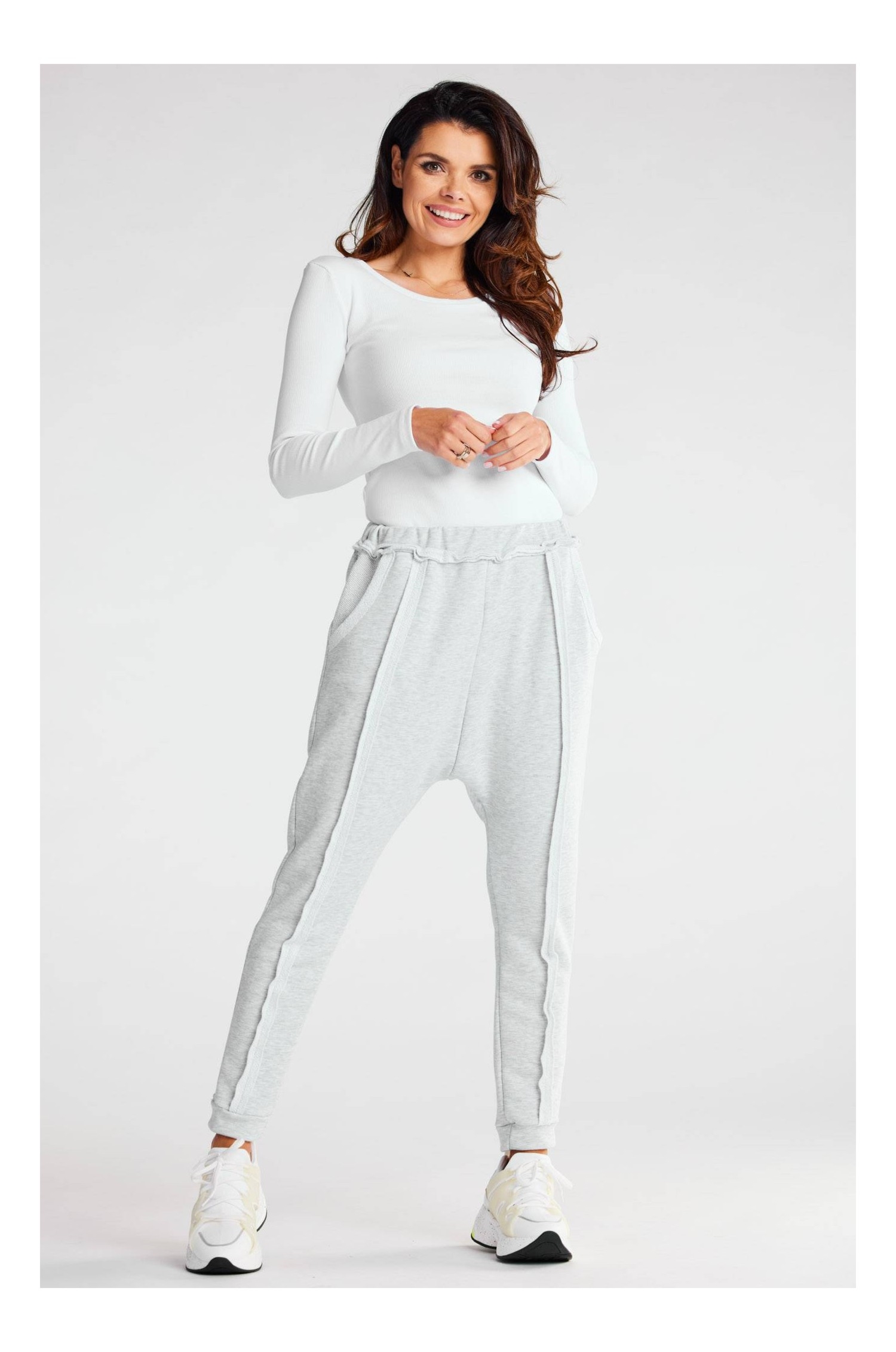 Dopasowane spodnie bawełniane z przeszyciami - szare - Rozmiar: L/XL