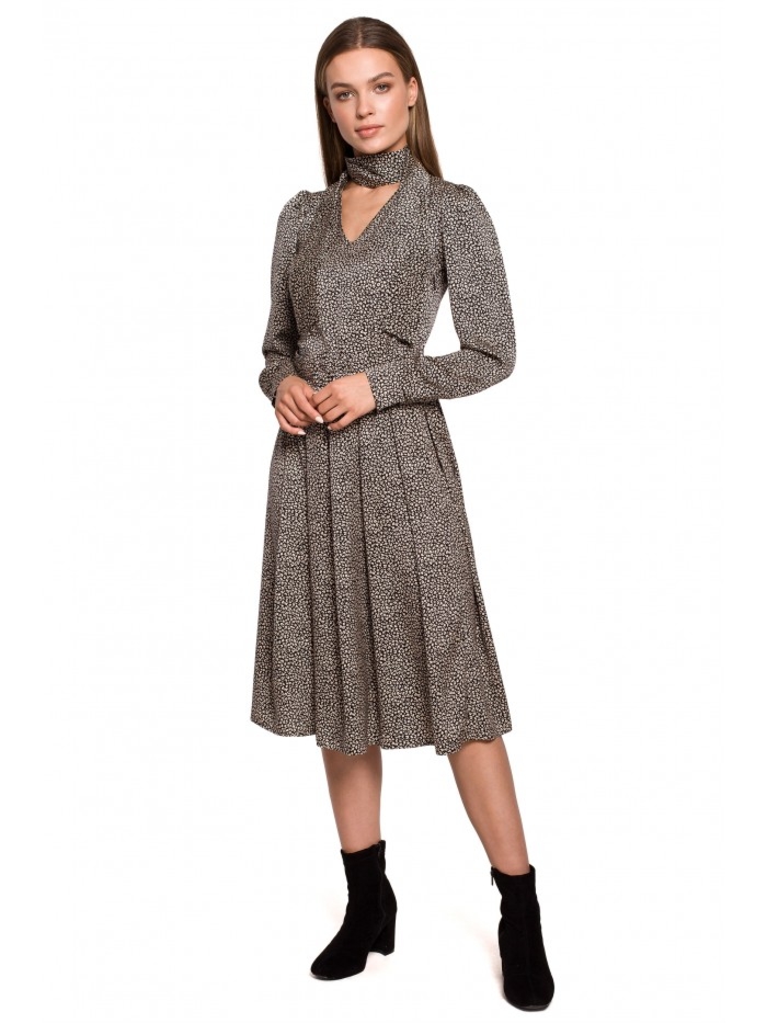 Sukienka w cętki z wiązaniem - czarna - Rozmiar: L