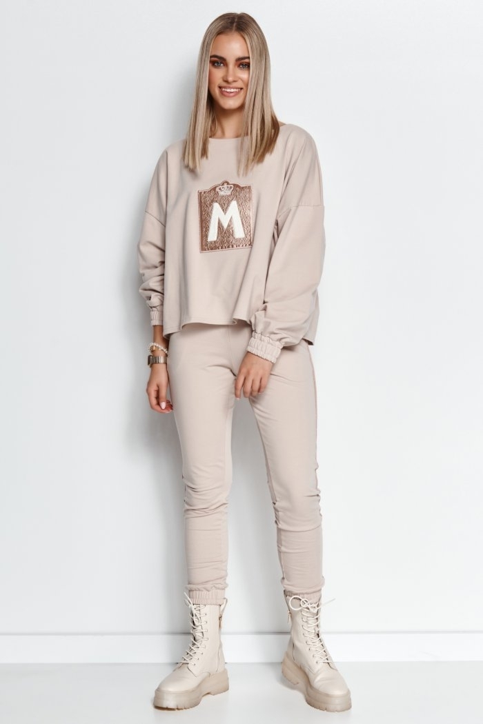 Dresowy komplet z błyszczącą aplikacją - jasnobeżowy - Rozmiar: L/XL