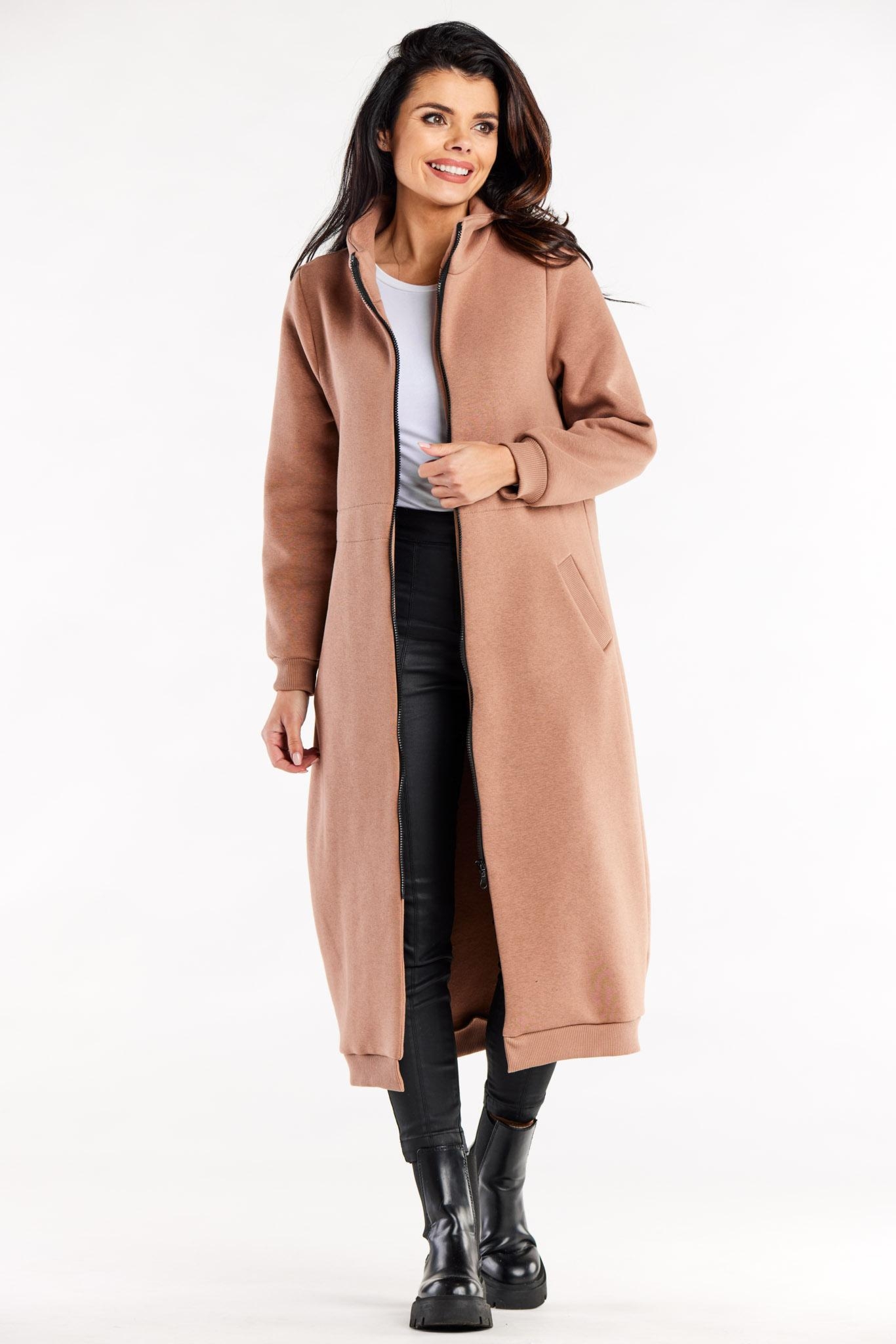 Długa płaszczowa bluza ze stójką - beżowa - Rozmiar: L/XL