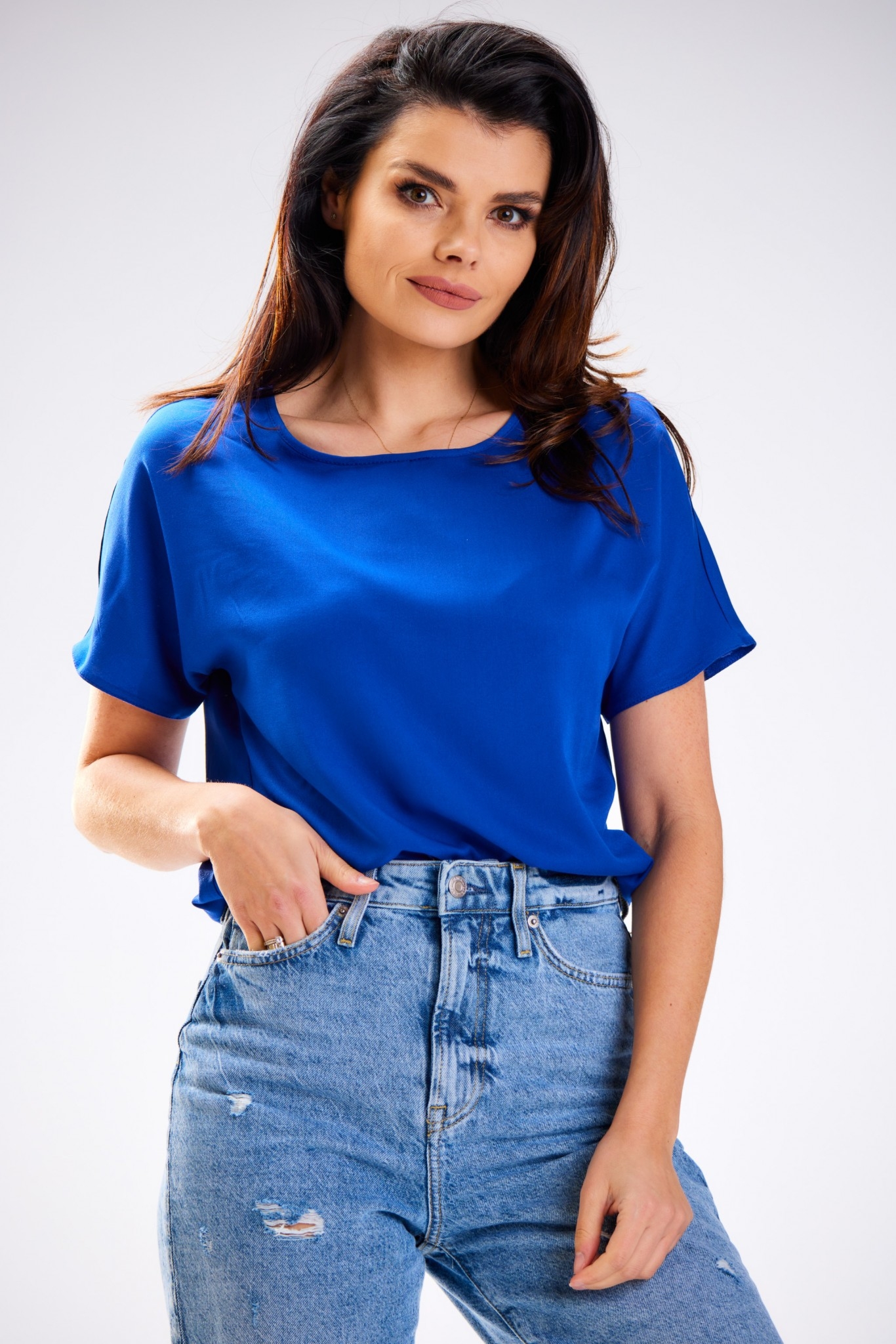 Prosta wiskozowa bluzka damska - niebieska - Rozmiar: M