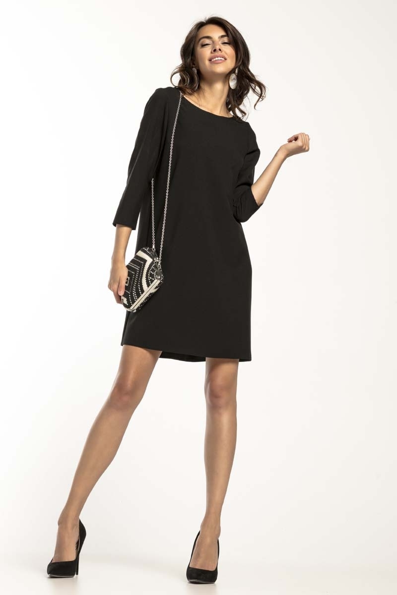 Trapezowa sukienka z zakładką na plecach - czarna - Rozmiar: M
