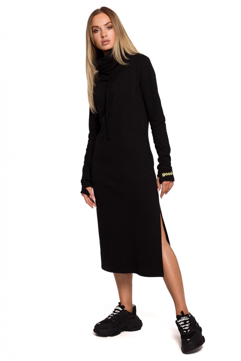 Dresowa sukienka z wysokim kołnierzem - czarna - Rozmiar: XXL
