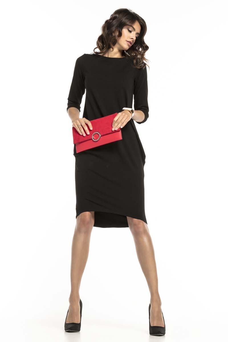 Dzianinowa sukienka z dekoltem na plecach - czarna - Rozmiar: M