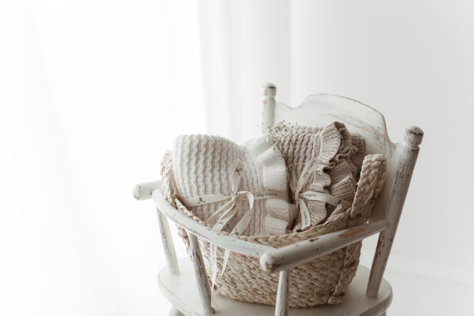 Kocyk bambusowy z falbanką 85x105 cream