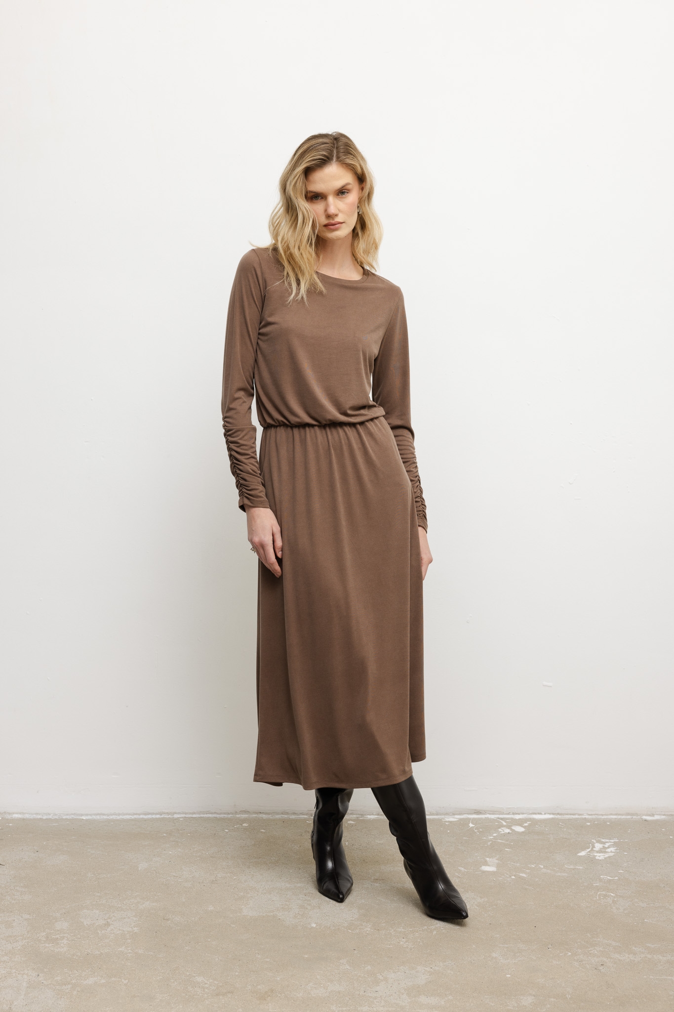 SUKIENKA BEVERLY BRĄZOWA XS - Flawless