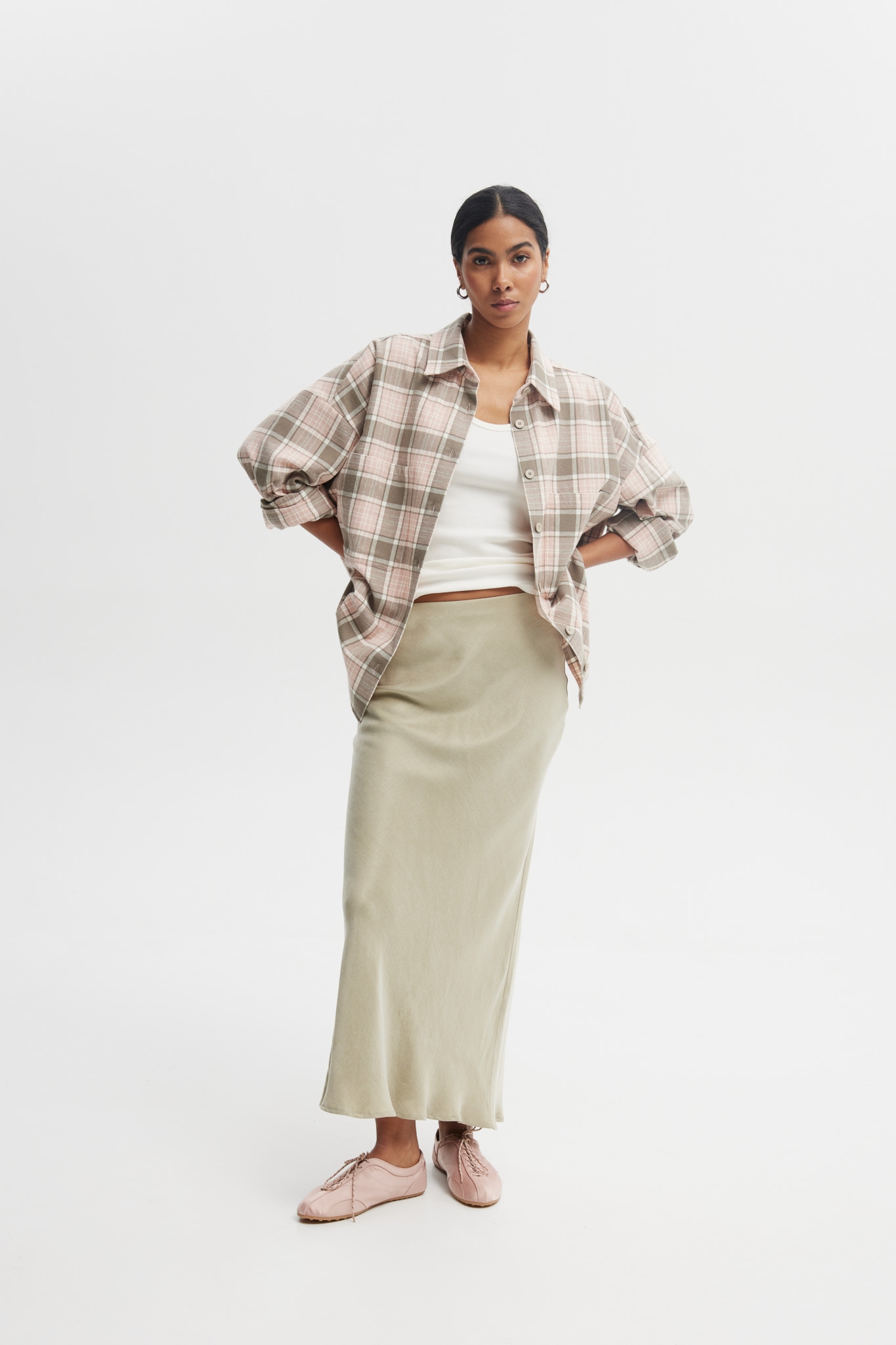 SPÓDNICA JACKIE OLIWKOWA XS - Flawless