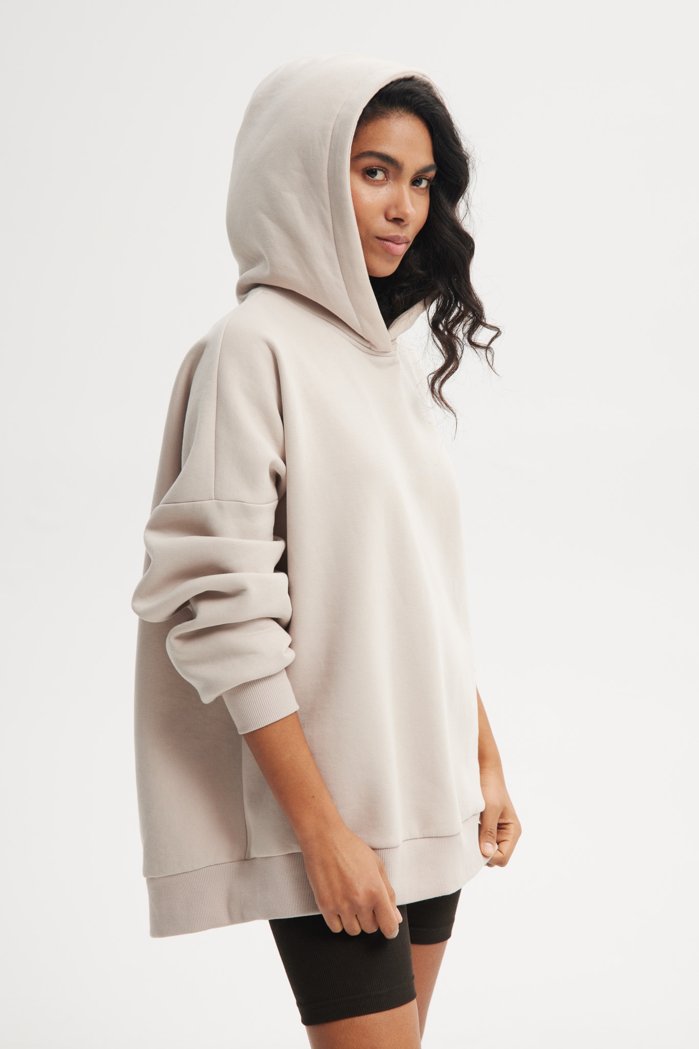 BLUZA GINA "GEKON" PIASKOWA One size - Flawless