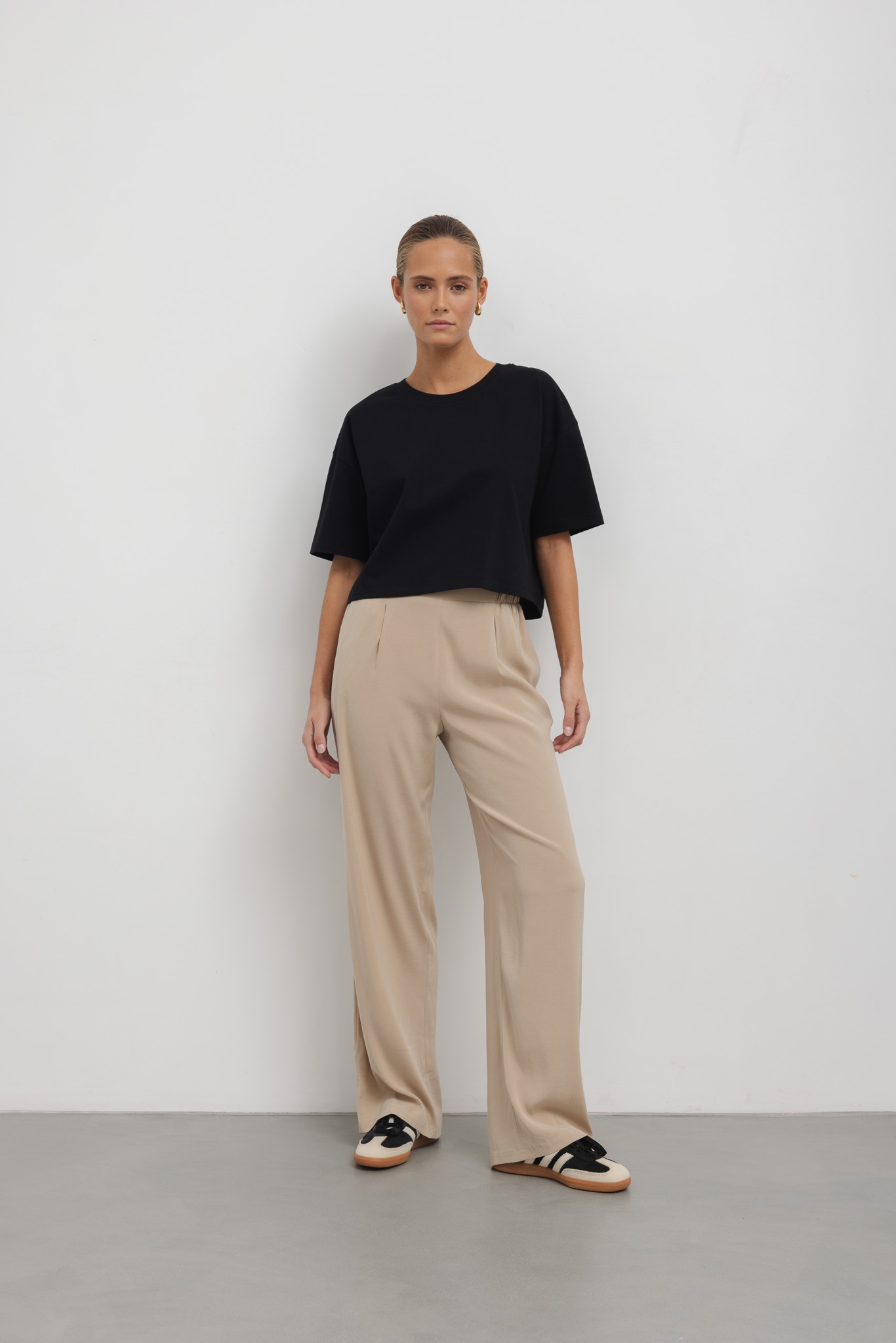 SPODNIE SILVIA CUPRO BEŻOWE M - Flawless