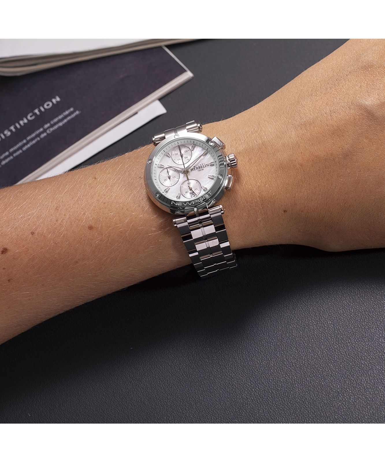 Zegarek damski Herbelin Newport Chronograph 35688B19 (35688/B19)