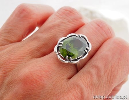 Image of OLIVINE - pierścionek srebrny z oliwinem