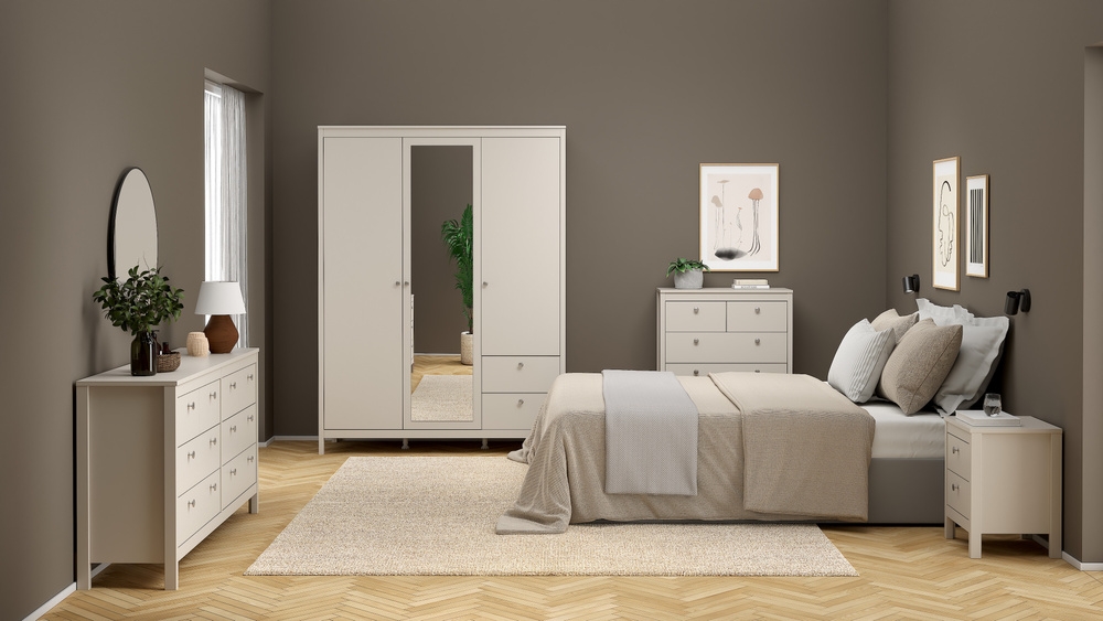 Szafa z lustrem trzydrzwiowa kaszmir mat 150 x 199 cm Madrid
