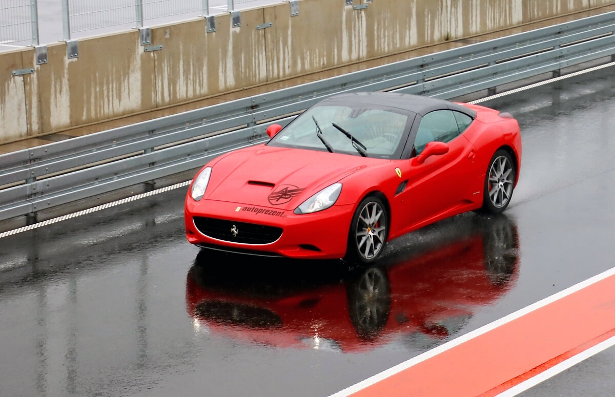 Image of Ferrari California - Jazda na torze wyścigowym