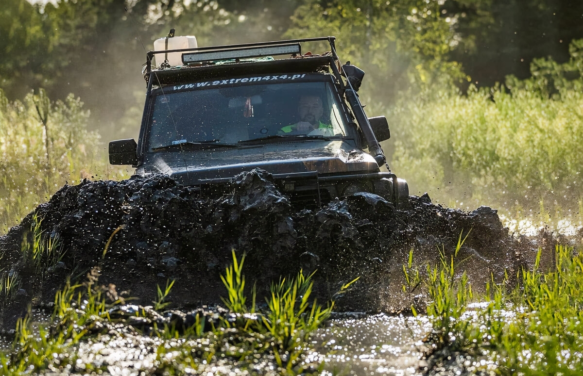 Image of Off-road z użyciem wyciągarki - Śląsk