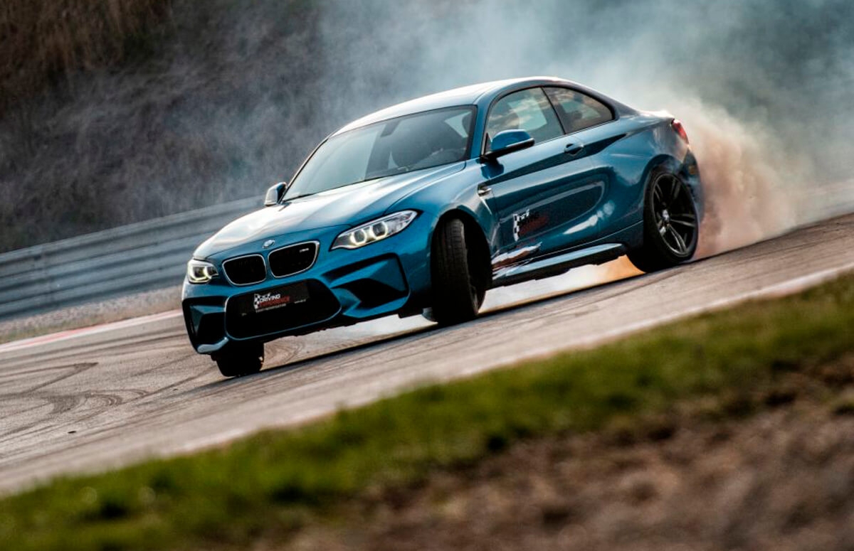 Image of BMW M2 - Drift na torze wyścigowym