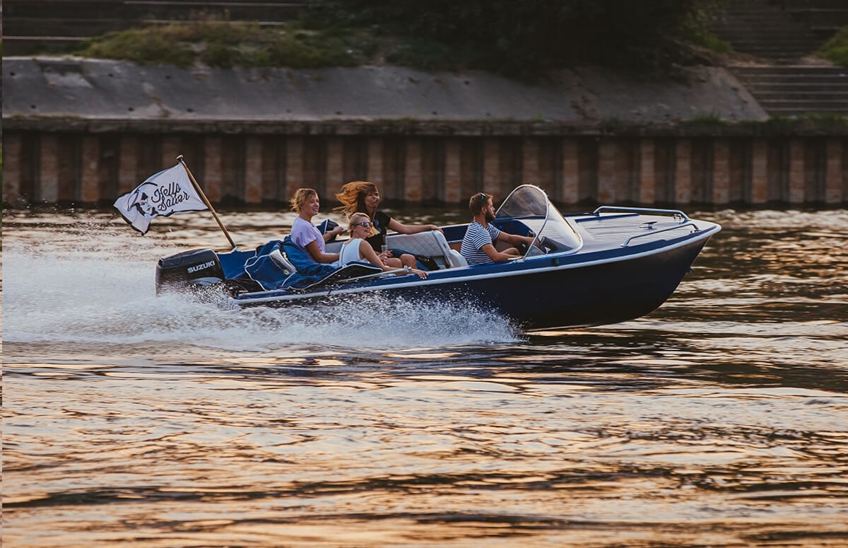 Image of Przygoda na łodzi motorowej