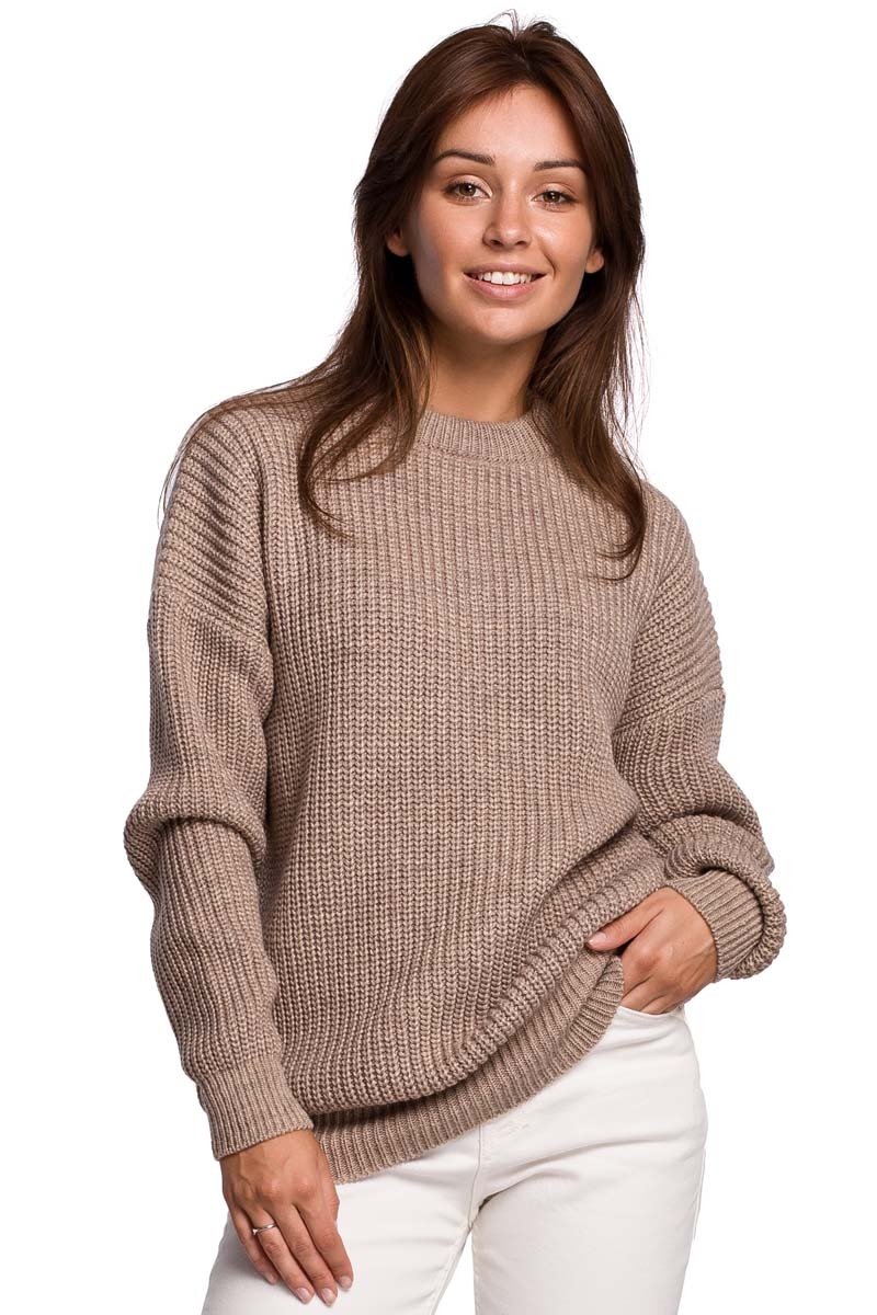 Image of Sweter Oversize o Przedłużonym Kroju - Cappuccino