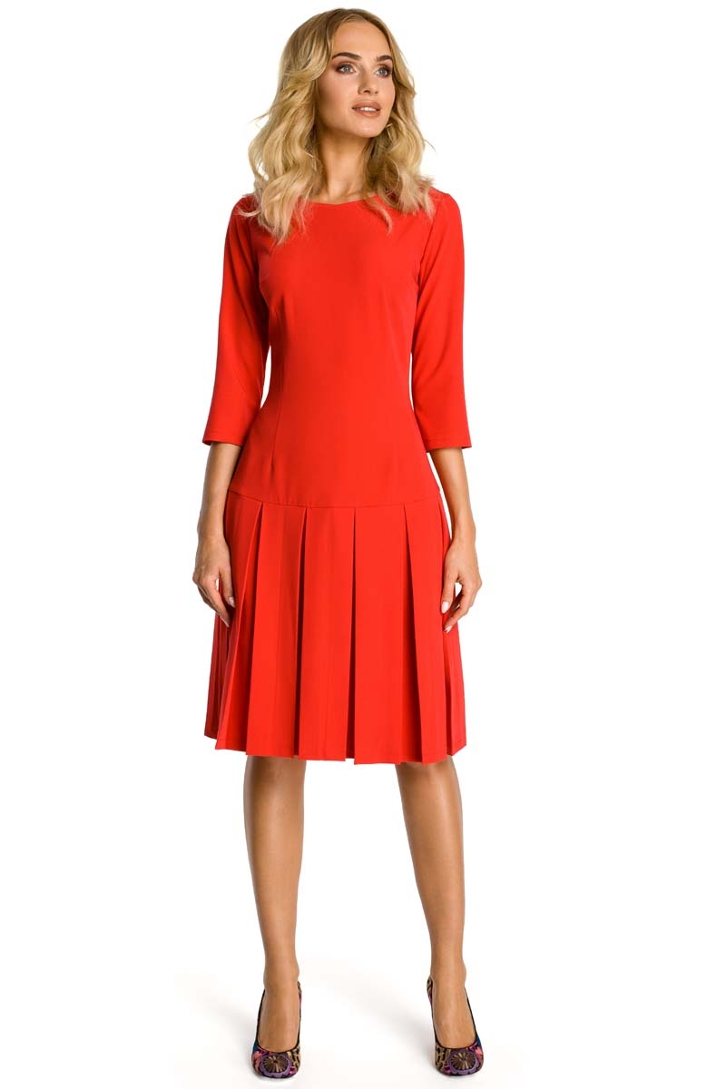 Image of Czerwona Sukienka z Obniżonym Stanem