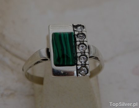 Image of DEGLI - srebrny pierścionek malachit z kryształkami