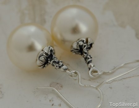 Image of BELLA - srebrne kolczyki z perłą