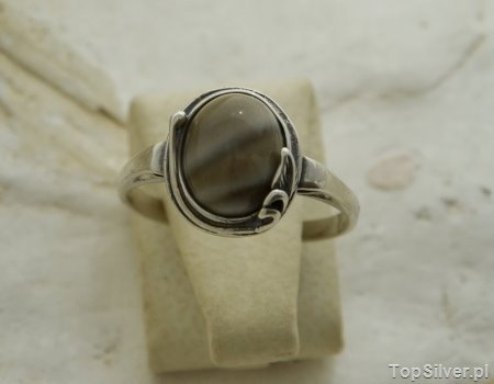 Image of ARCO - srebrny pierścionek z krzemieniem pasiastym