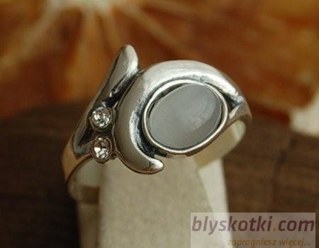 Image of AUCKLAND - srebrny pierścionek z kocim okiem