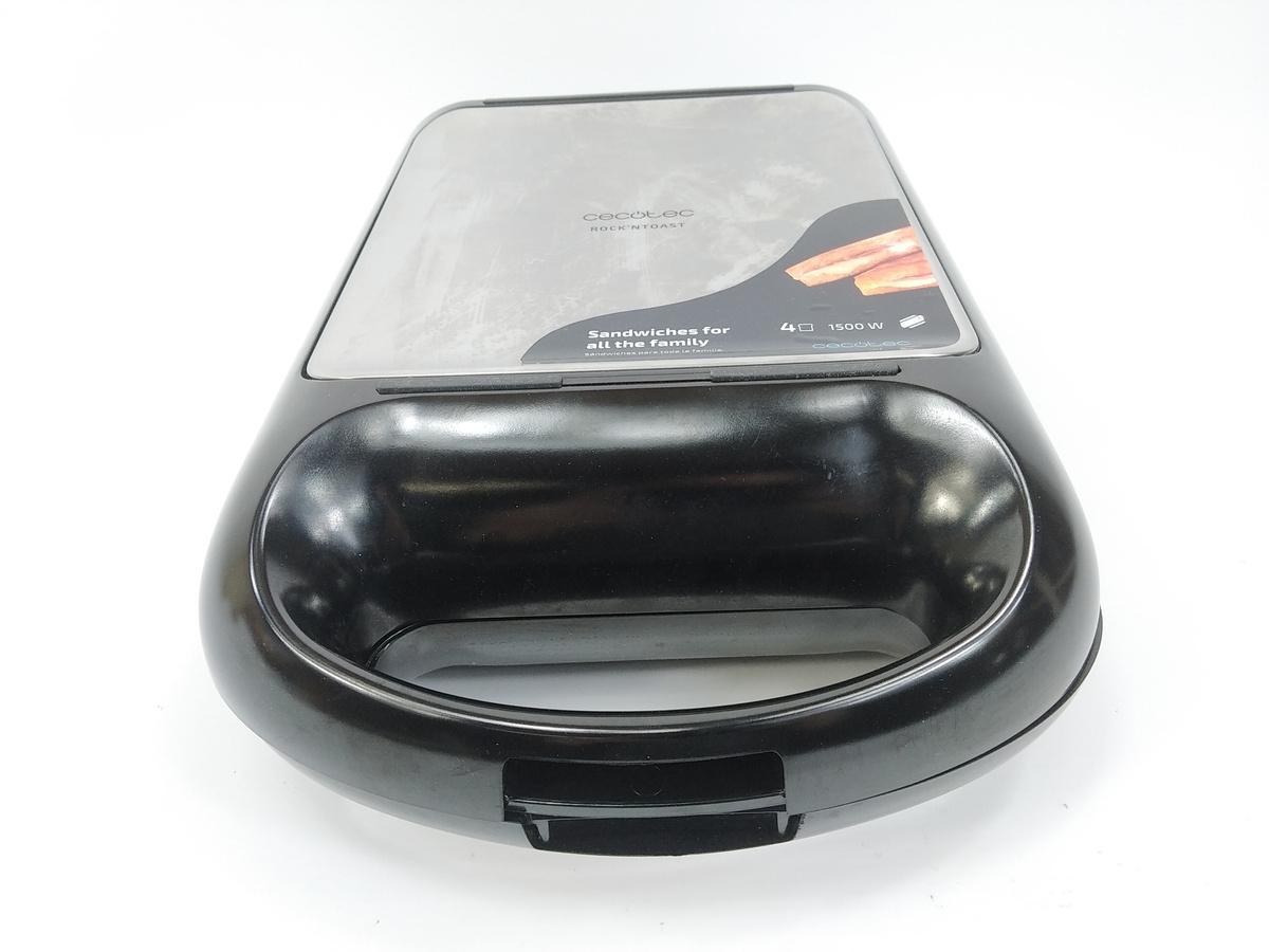 Opiekacz CECOTEC 03111