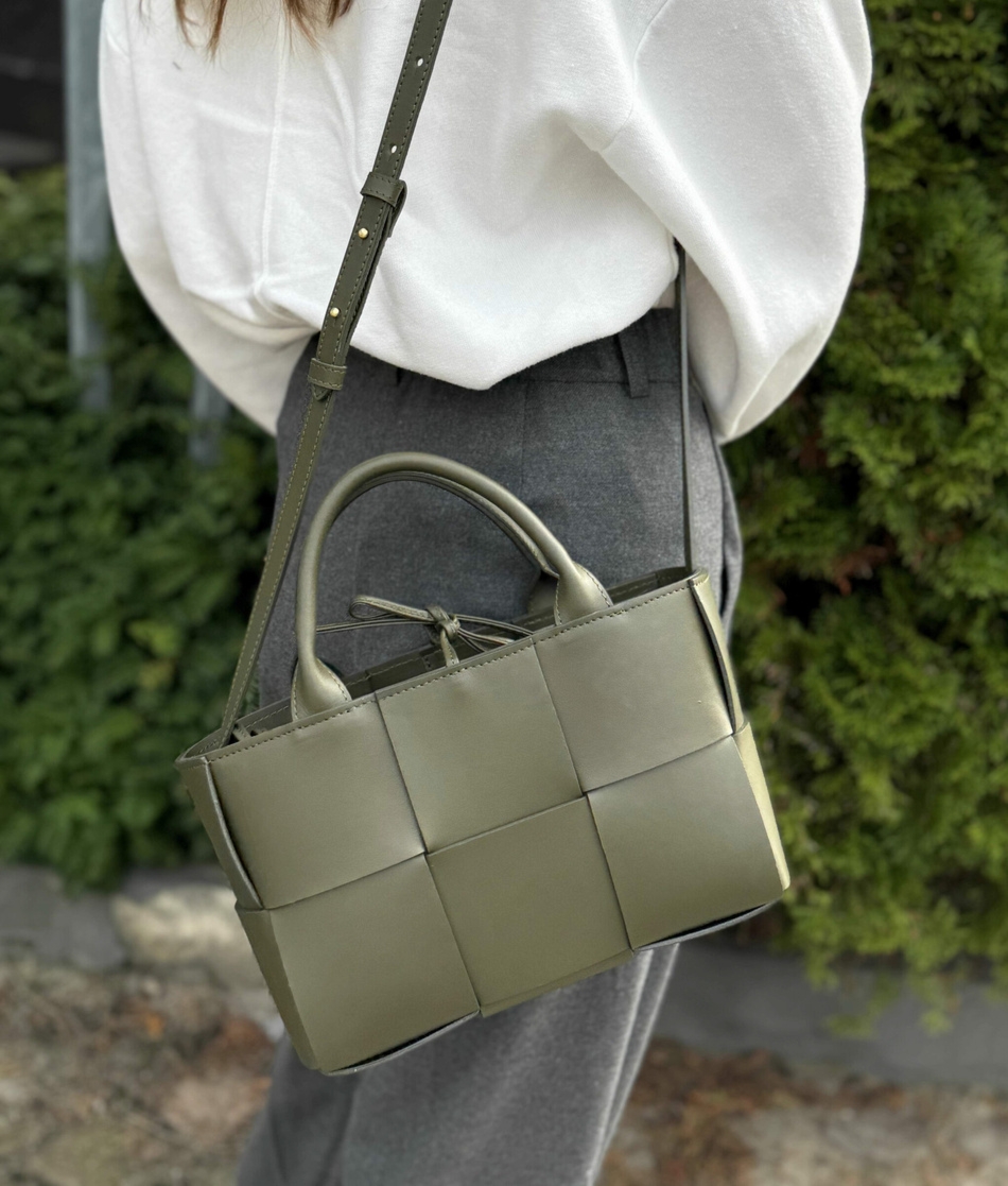 Mała torebka Cynthia zielona