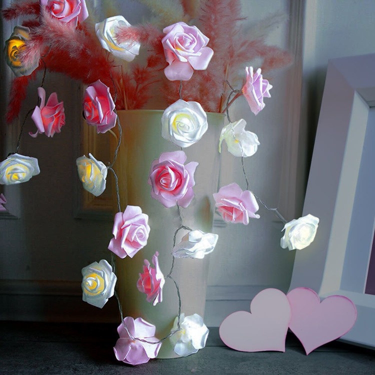 Image of Romantyczne Lampki Róże