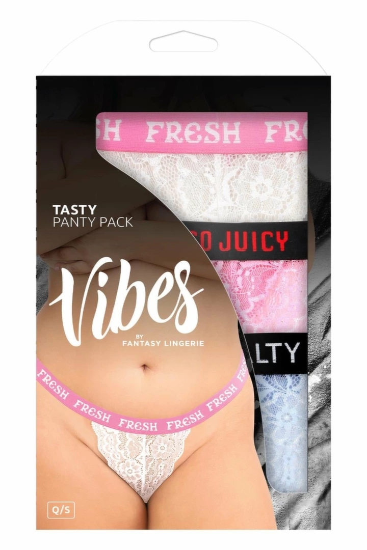 TASTY VIBES Panty Pack 3 pary koronkowych stringów QS z szerokim pasem
