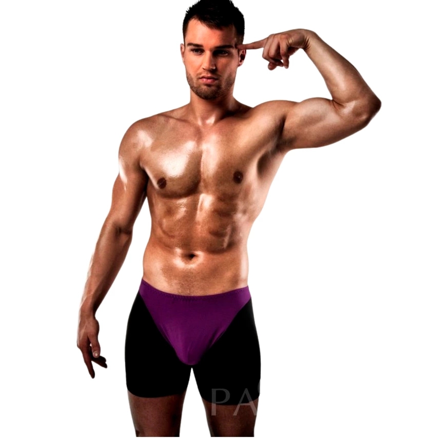 Passion Bokserki 009 Lilac/Black S/M – nowoczesny fason, liliowo-czarna kolorystyka, elastyczna tkanina