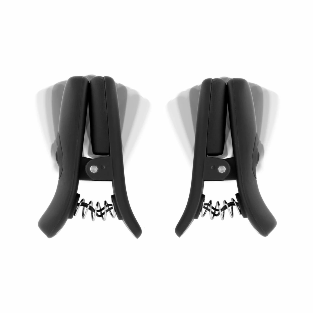 Bedroom Fantasies Vibrating Nipple Clamps Black – bezprzewodowe klamry wibracyjne, etui