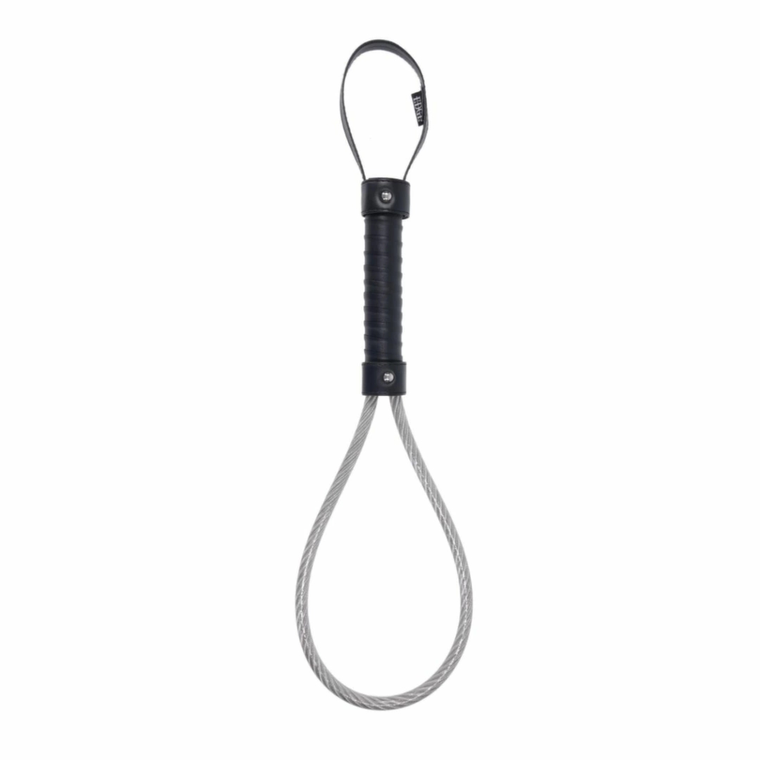 Sportsheets Edge Metal Loop Spanker czarny – precyzyjny bat z metalową pętlą, uchwyt powlekany
