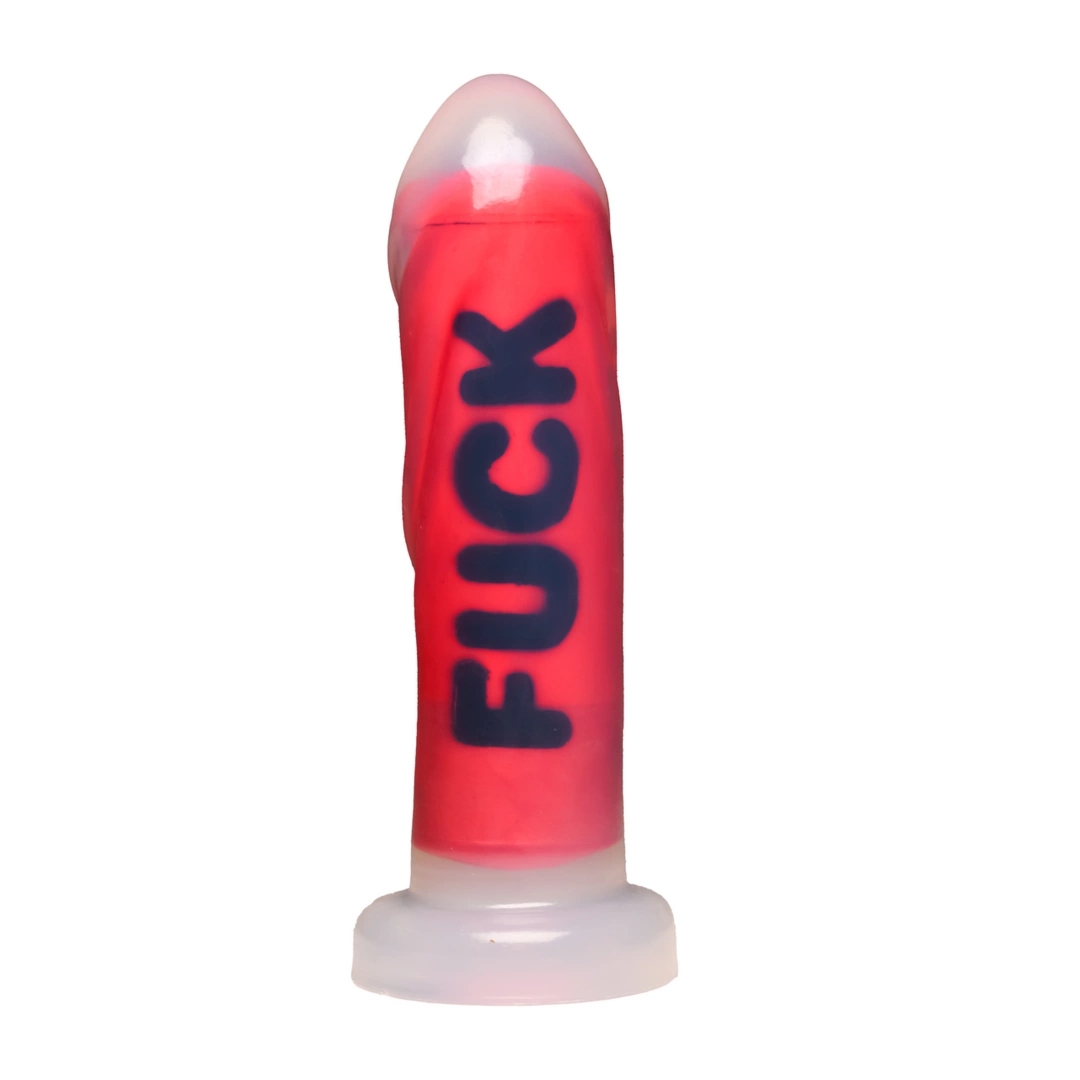 Blush Novelties Model Red silikonowy 18,5 cm, przyssawka i napis, żebrowana powierzchnia