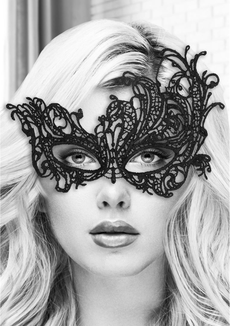 OUCH! Royal Black Lace Mask – czarna koronkowa maska na oczy, laserowe wykończenie, satynowe tasiemki