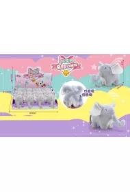 Słoń pluszowy kręcący trąbą