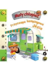 Przyczepa kempingowa Józia. Mały chłopiec