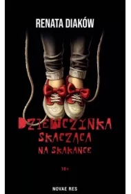 Dziewczynka skacząca na skakance