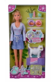 Steffi z małymi kociętami