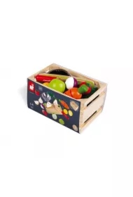 Drewniana skrzynka z warzywami i owocami do krojenia oraz akcesoriami