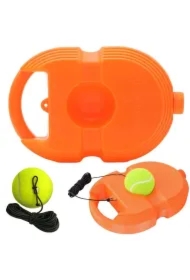 Piłka tenisowa na sznurku, trener