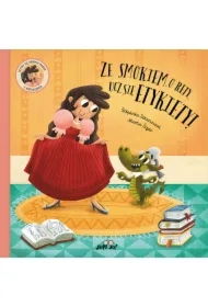 Ze smokiem. O rety, ucz się etykiety!