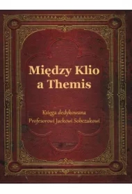 Między Klio a Themis