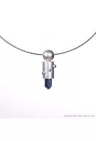 Szafir z Kulą na obroży, wisior